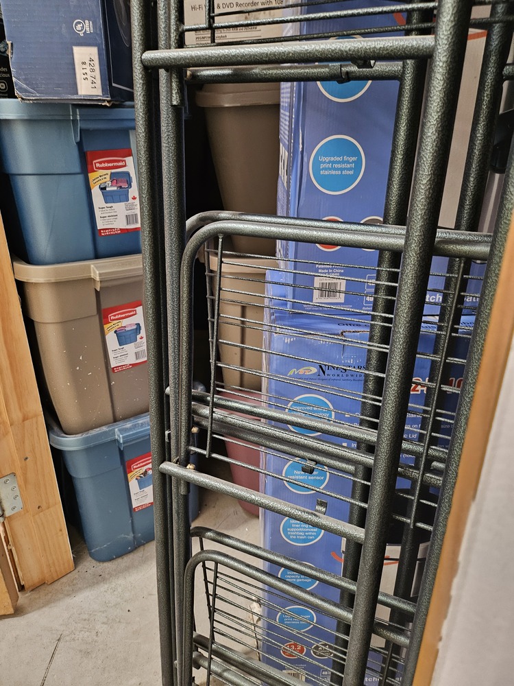 Burnaby Self Storage  auction IB-7673 40