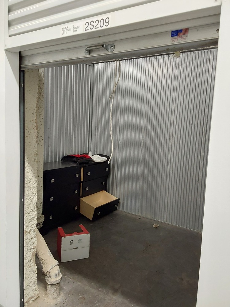 STORExpress - South Side  auction IB-8771 10