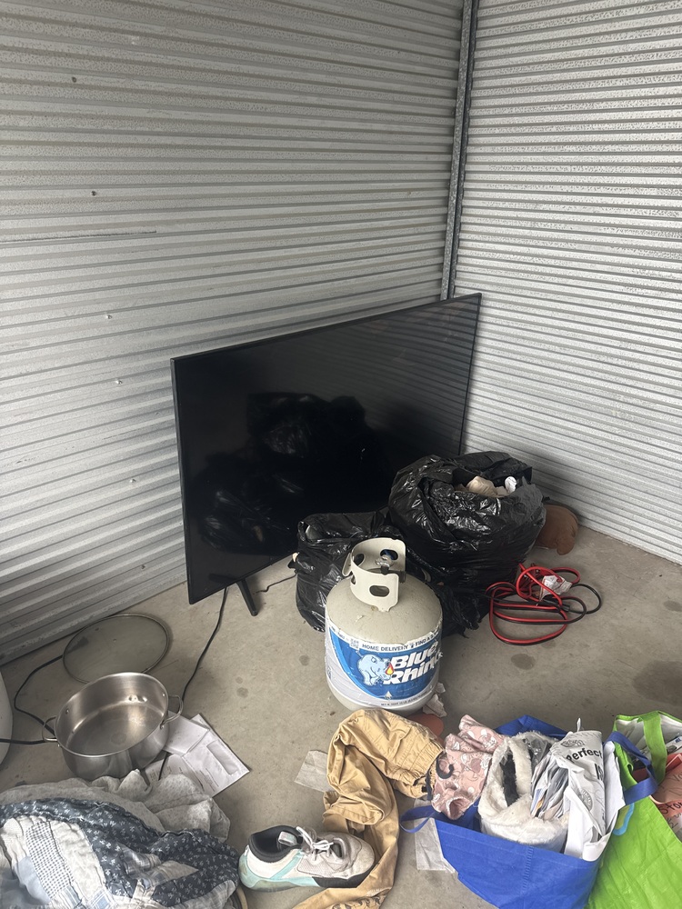 Air Base Mini Storage - Dover  auction IB-1474 10