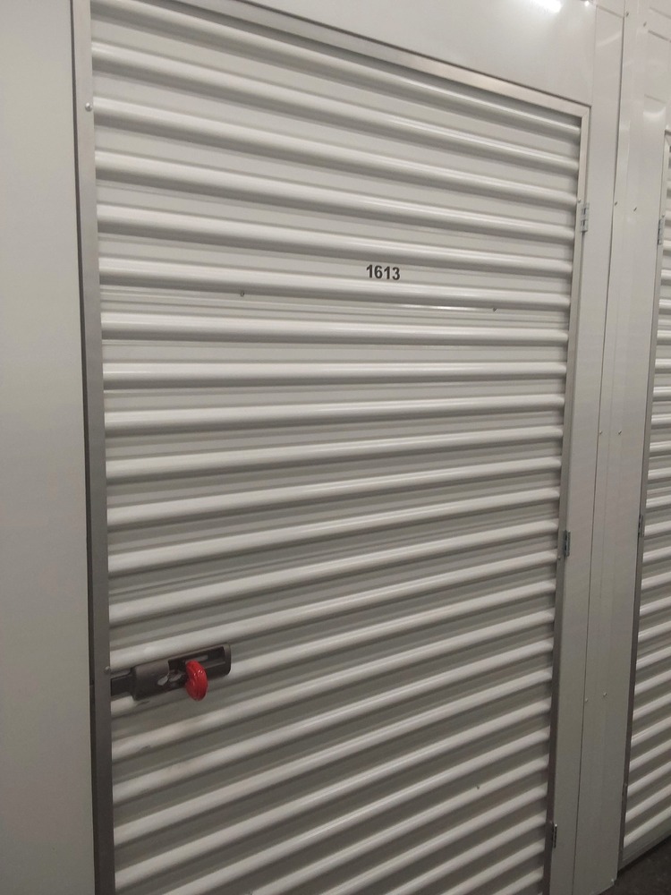 STORExpress -  Ambridge   auction IB-8864