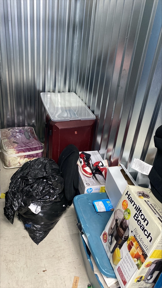 Montreal Mini-Storage - Metro  auction IB-4270 50