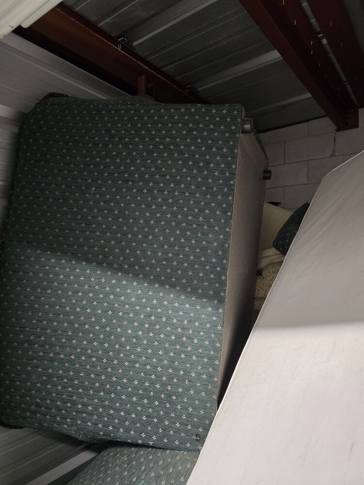 3003 -StorageMart  Adelaide St  auction IB-3916 40