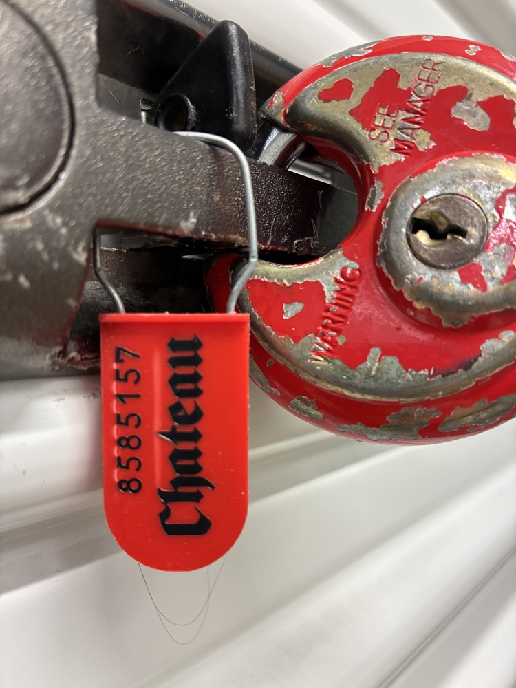 STORExpress - McKeesrocks  auction IB-7342