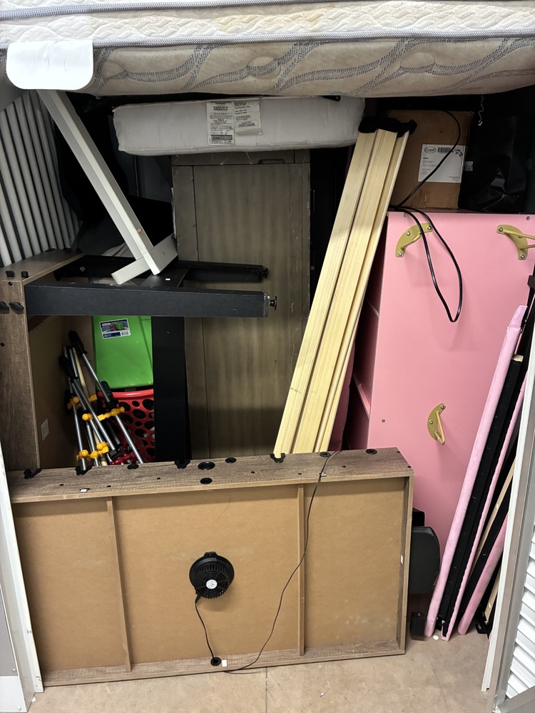 STORExpress - McKeesrocks  auction IB-7342 10