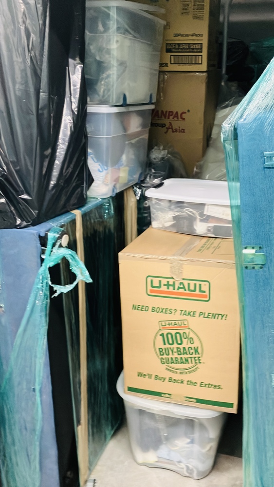 Advanced Self Storage  - New West  auction IB-4956 40