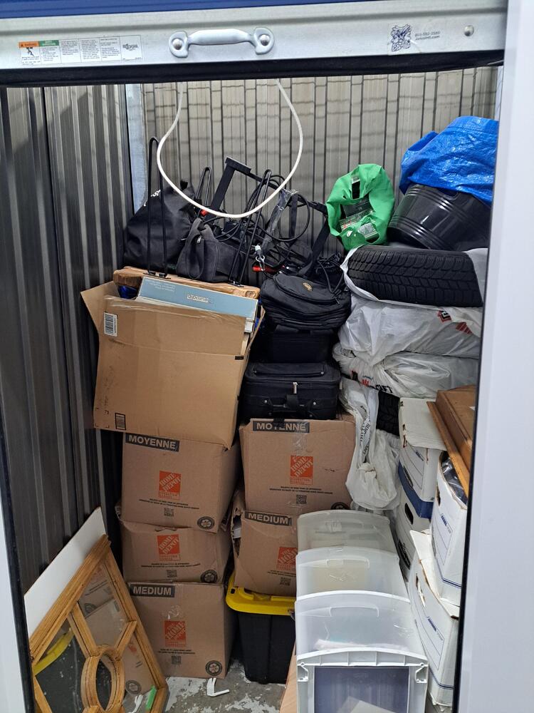 Montreal Mini-Storage - Hodge  auction IB-7540 50