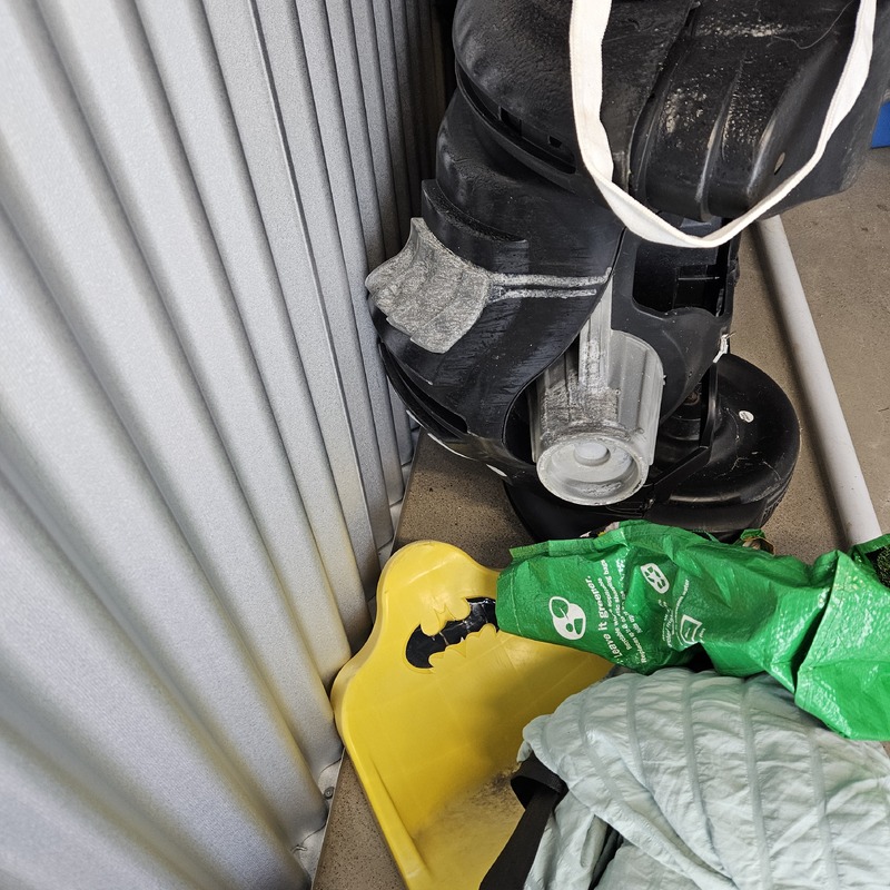 Self Stor - Guelph  auction IB-7540 20