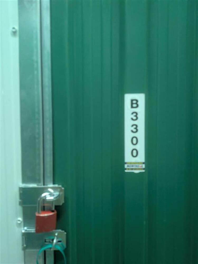 Montreal Mini-Storage - Beaumont  auction IB-4004