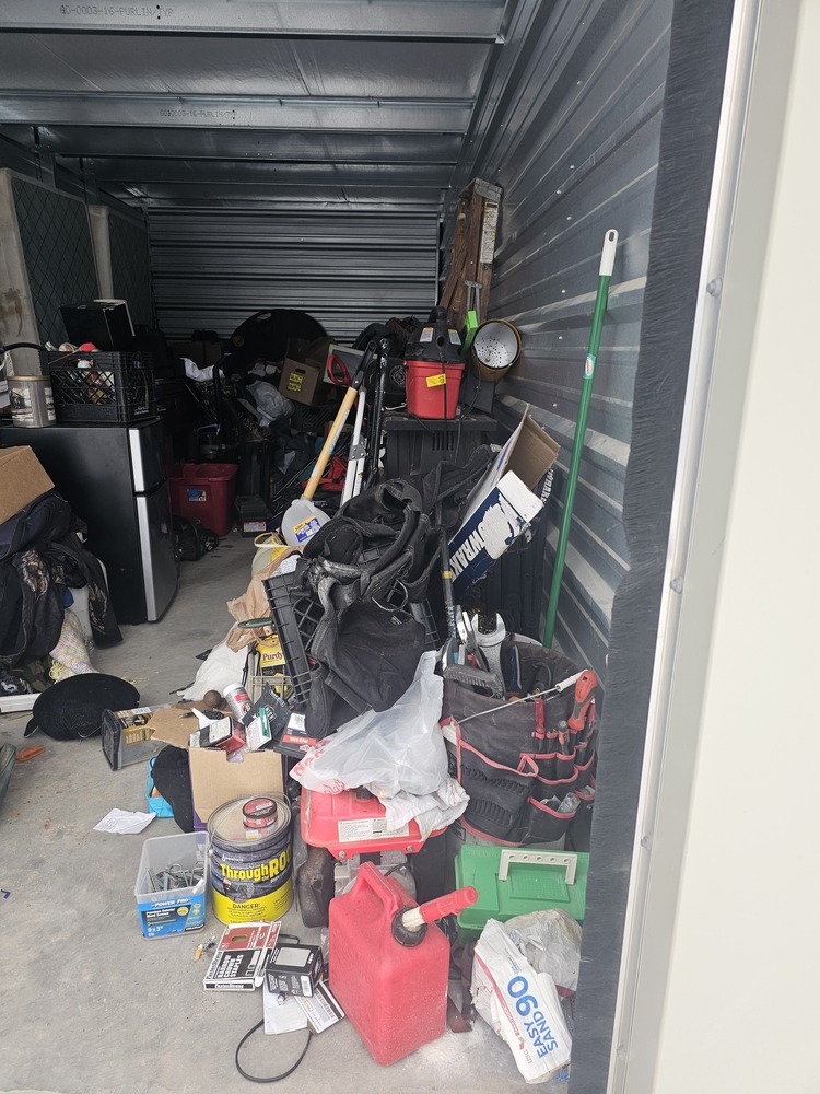 Bradley Storage  auction IB-6806