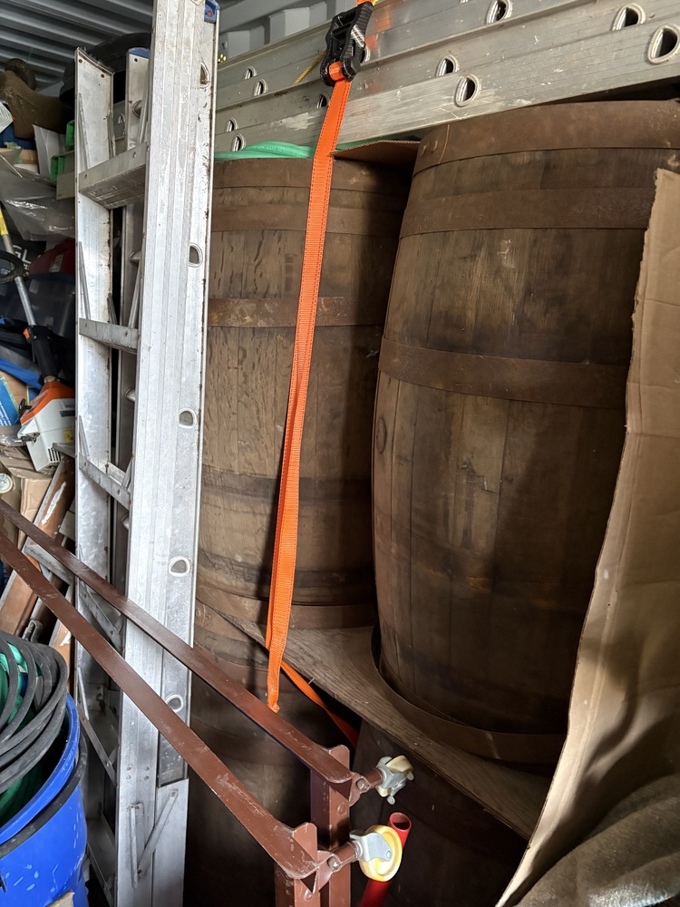 Secure-Rite Mobile Storage - Surrey Yard  auction IB-2450 40