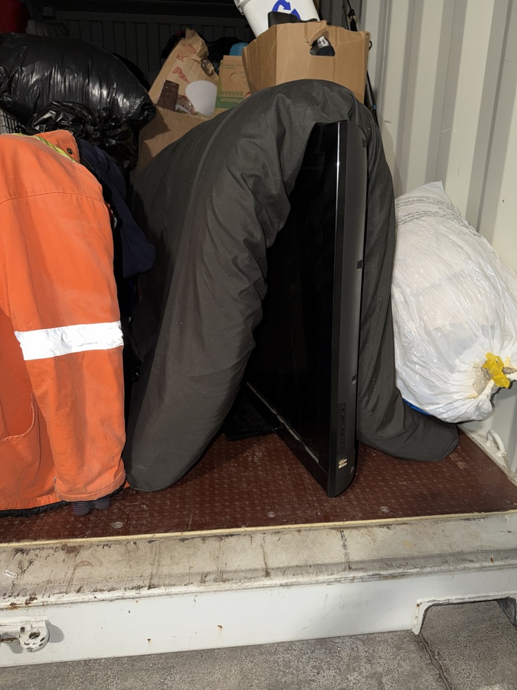 The Storage Box - Windsor  auction IB-5050 50