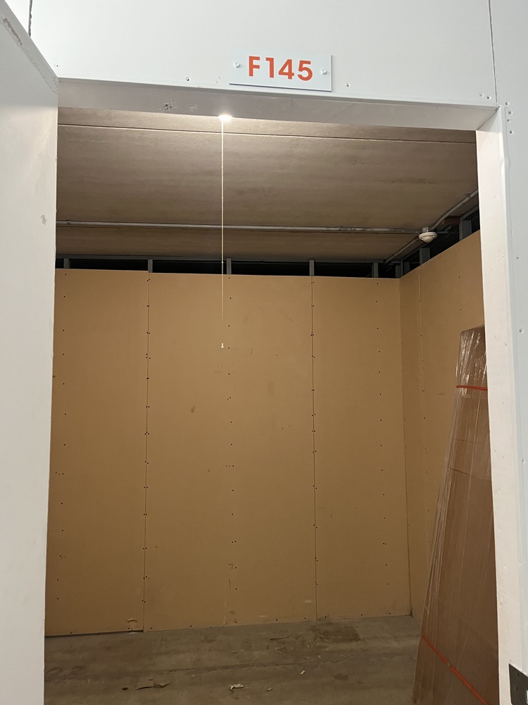 Public Storage P0007 - Arrow Rd  auction IB-7369