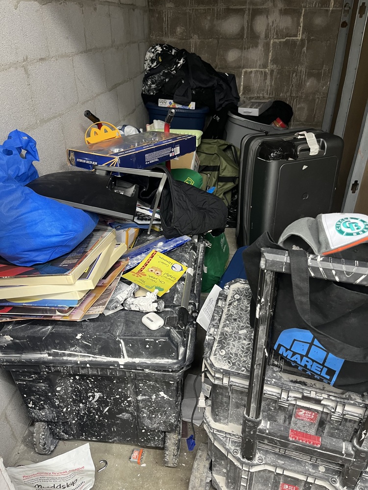 Public Storage P0007 - Arrow Rd  auction IB-8492 50