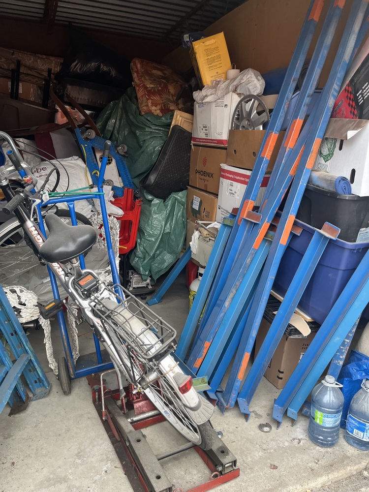 Public Storage P0007 - Arrow Rd  auction IB-3266 50