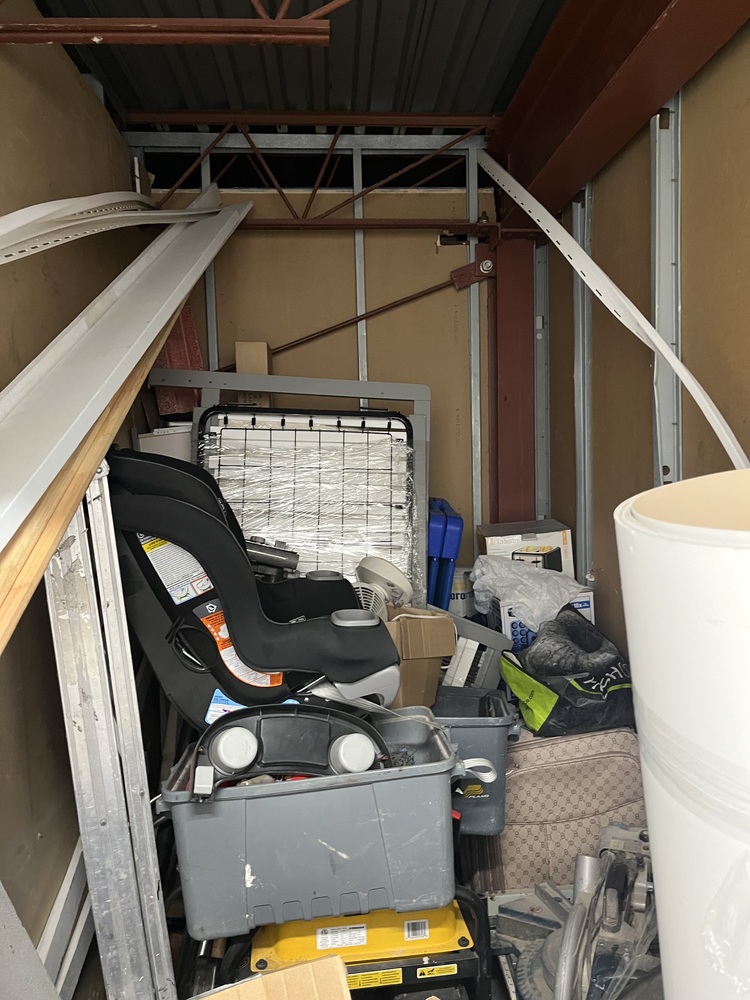 Public Storage P0007 - Arrow Rd  auction IB-1561