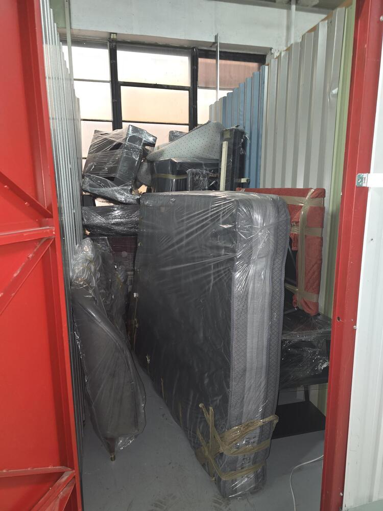 Montreal Mini-Storage - De Maisonneuve  auction IB-5807