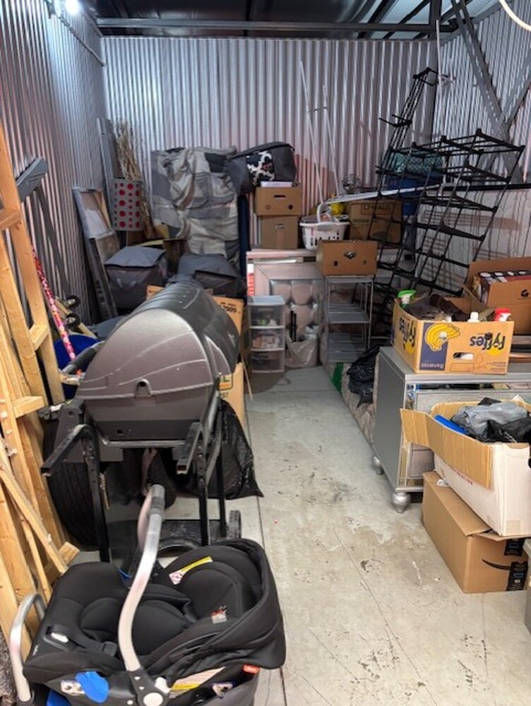 3026 - StorageMart Burlington  auction IB-4883