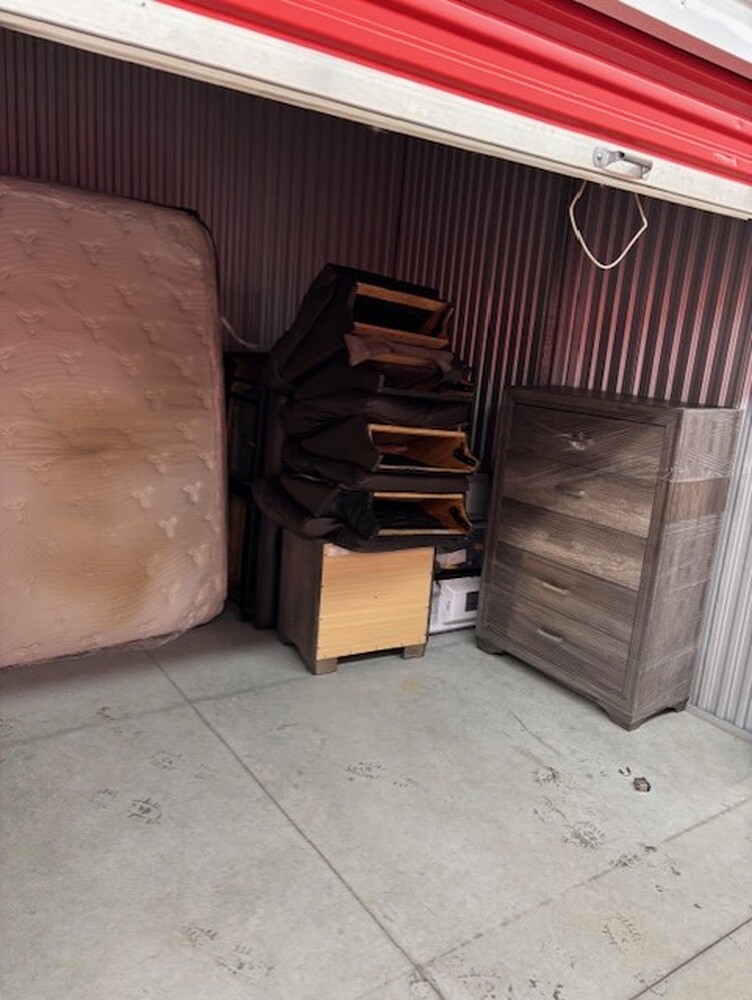 3026 - StorageMart Burlington  auction IB-4032 40