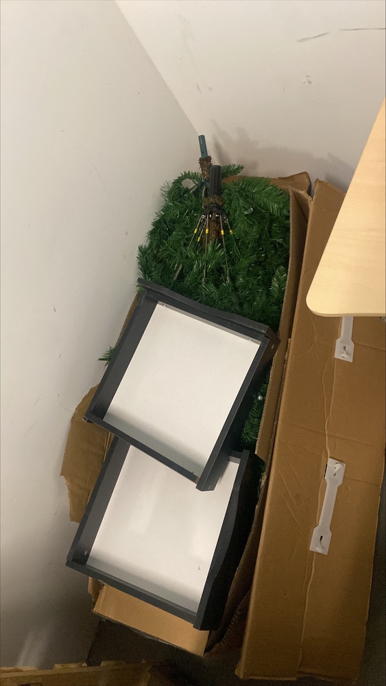 Montreal Mini-Storage - Ste-Julie  auction IB-9433 80