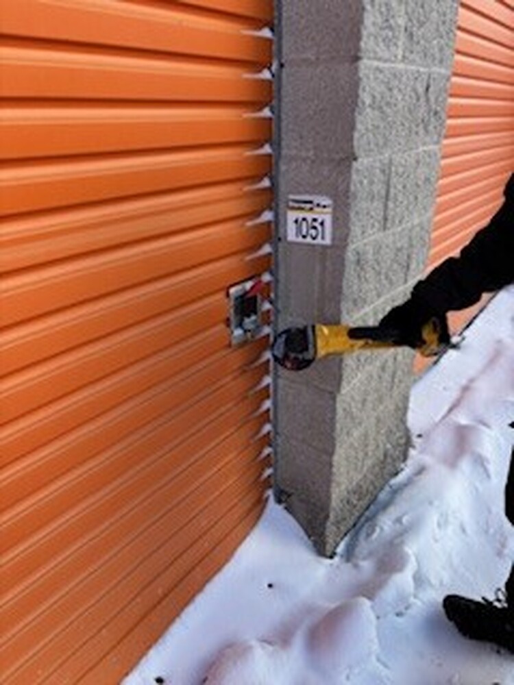 3027 - StorageMart Georgetown  auction IB-4814