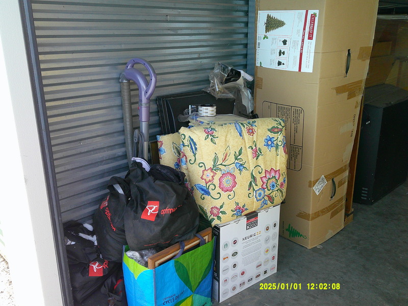 3204 - StorageMart Circle Dr and 11th St W   auction IB-3924 10