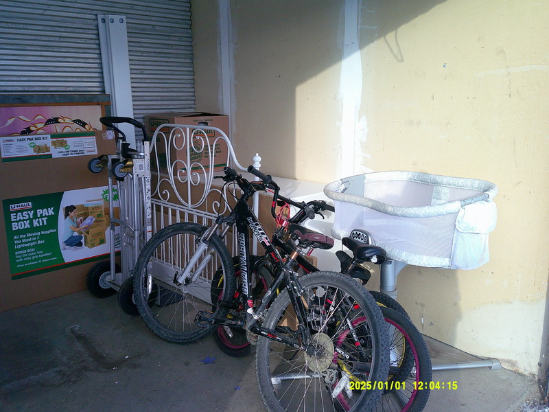 3204 - StorageMart Circle Dr and 11th St W   auction IB-5602 30