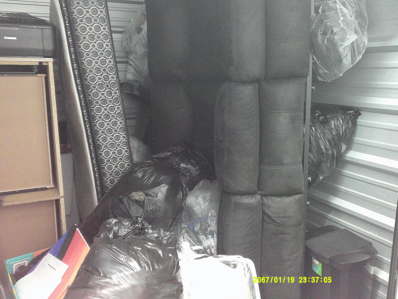 3204 - StorageMart Circle Dr and 11th St W   auction IB-9090