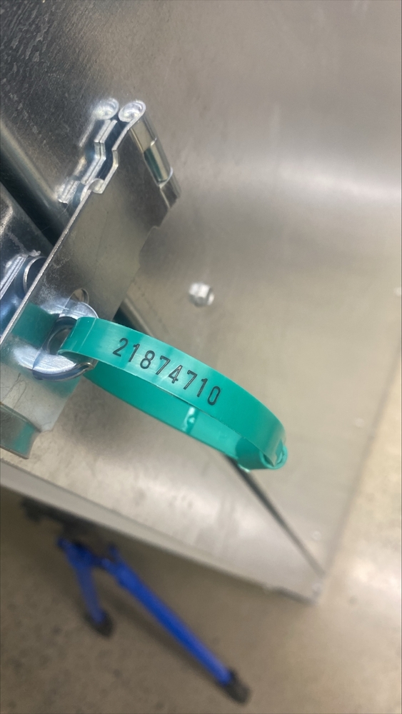 Montreal Mini-Storage - Victoria  auction IB-8285 20