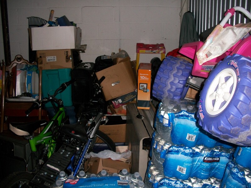 3018 - StorageMart Alden Rd  auction IB-1761