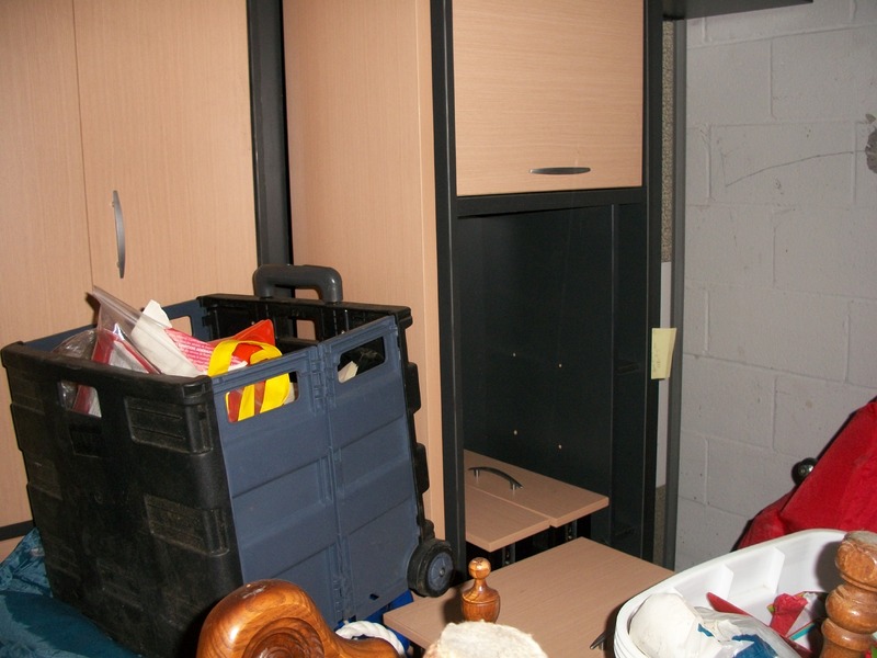 3018 - StorageMart Alden Rd  auction IB-1761 80