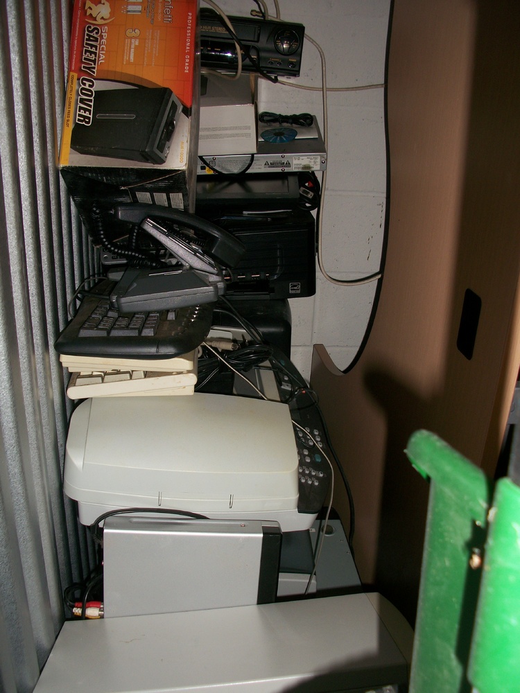 3018 - StorageMart Alden Rd  auction IB-1761 110