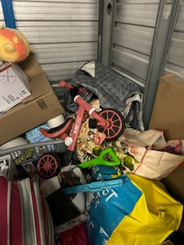 3107 -StorageMart  Downtown  auction IB-8799 40