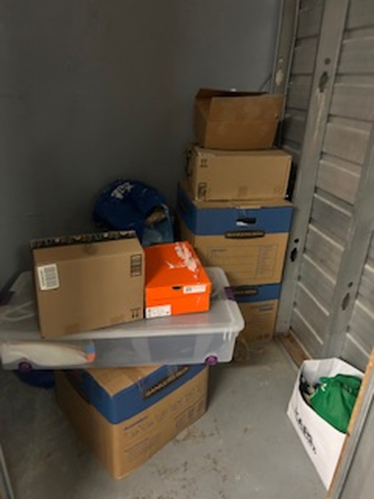 3107 -StorageMart  Downtown  auction IB-8722