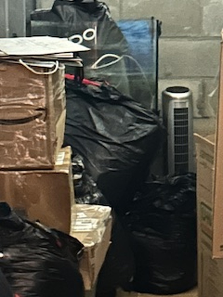 3107 -StorageMart  Downtown  auction IB-8806 20