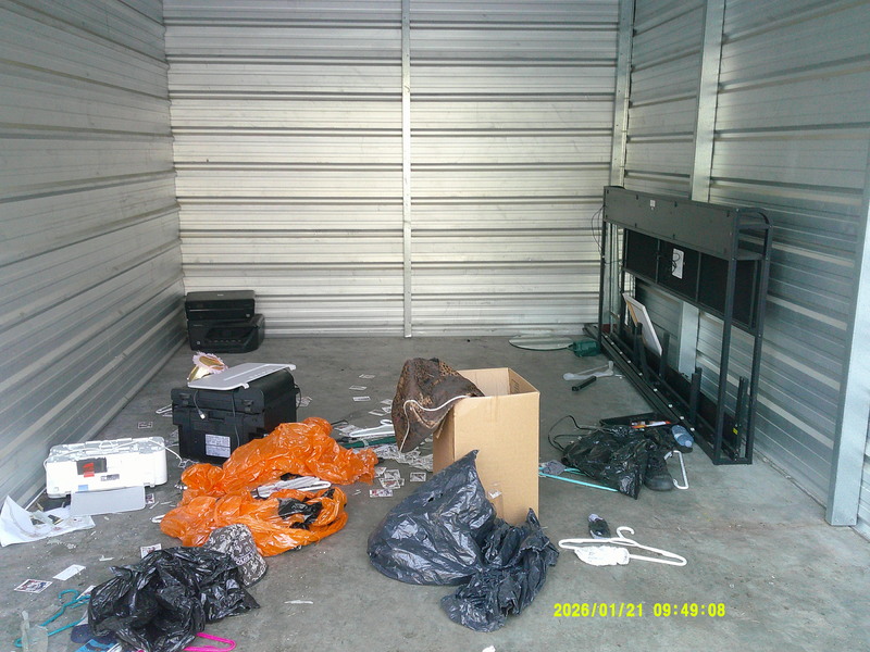 3311 - StorageMart 132 Ave NW & Fort Road  auction IB-3619 30