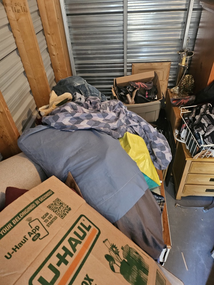 3035 - StorageMart Belleville  auction IB-1695 20