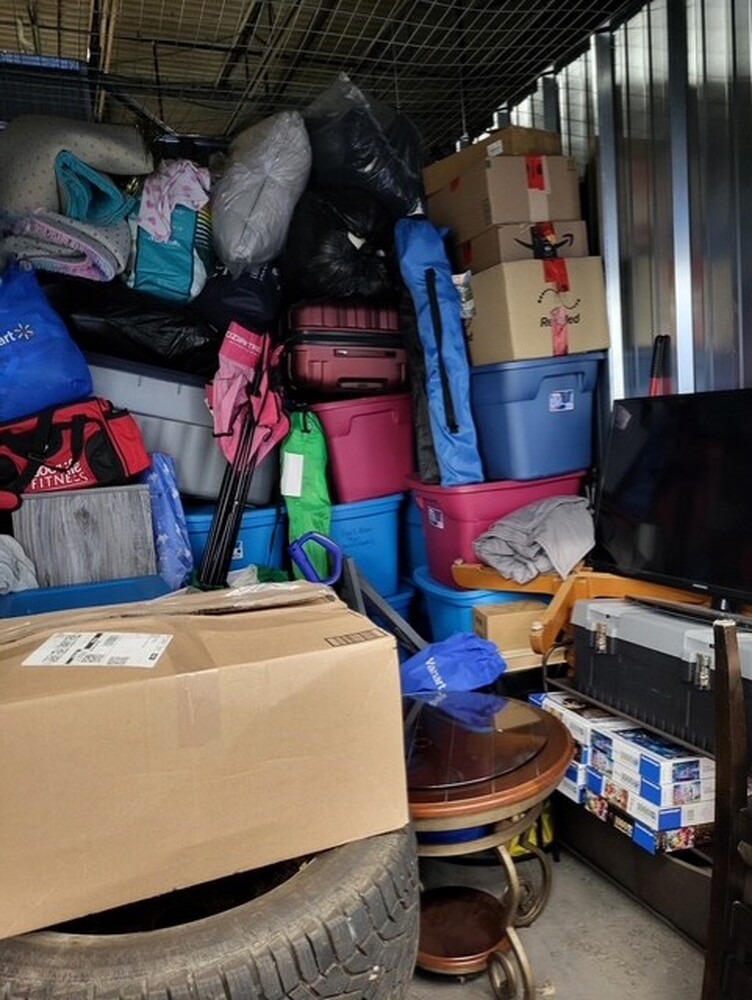 3006 - StorageMart Lauzon Rd. Windsor  auction IB-2032 30