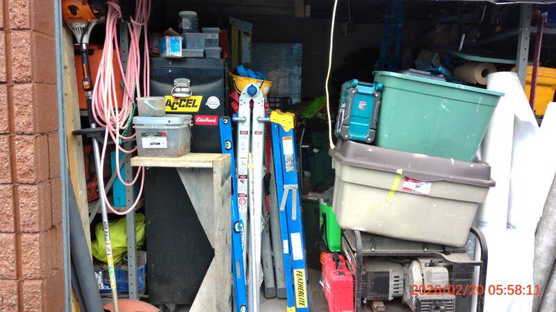 3033 -StorageMart  Pickering   auction IB-4957