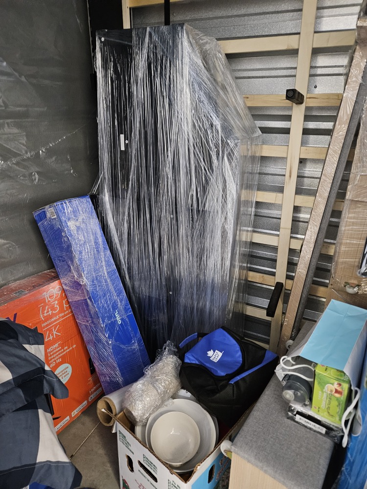 2772 - StorageMart Wharncliffe Rd S  auction IB-2981 60