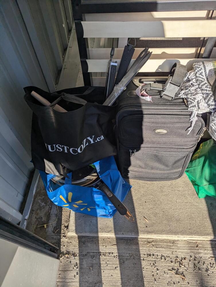 3305 - StorageMart Barlow Trail  auction IB-4118