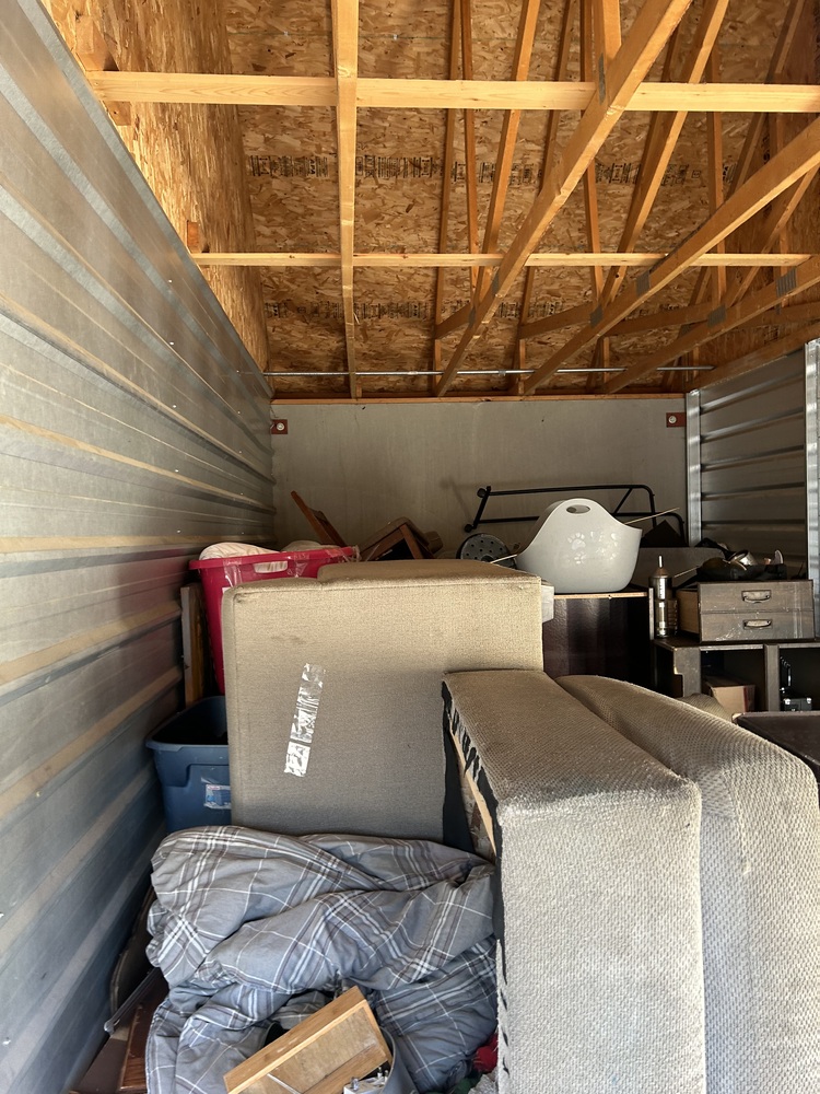 3307-StorageMart 52nd and Peigan Trail  auction IB-7526 80