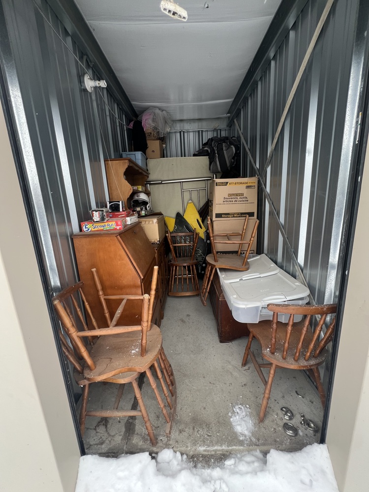 3004 - StorageMart St Thomas  auction IB-1948 60