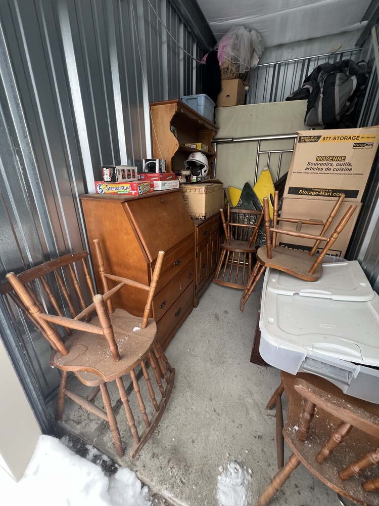 3004 - StorageMart St Thomas  auction IB-1948 90