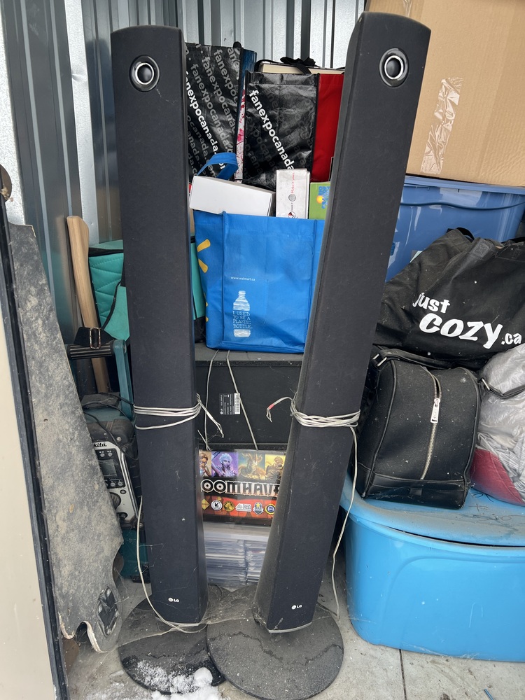 3004 - StorageMart St Thomas  auction IB-3675 50