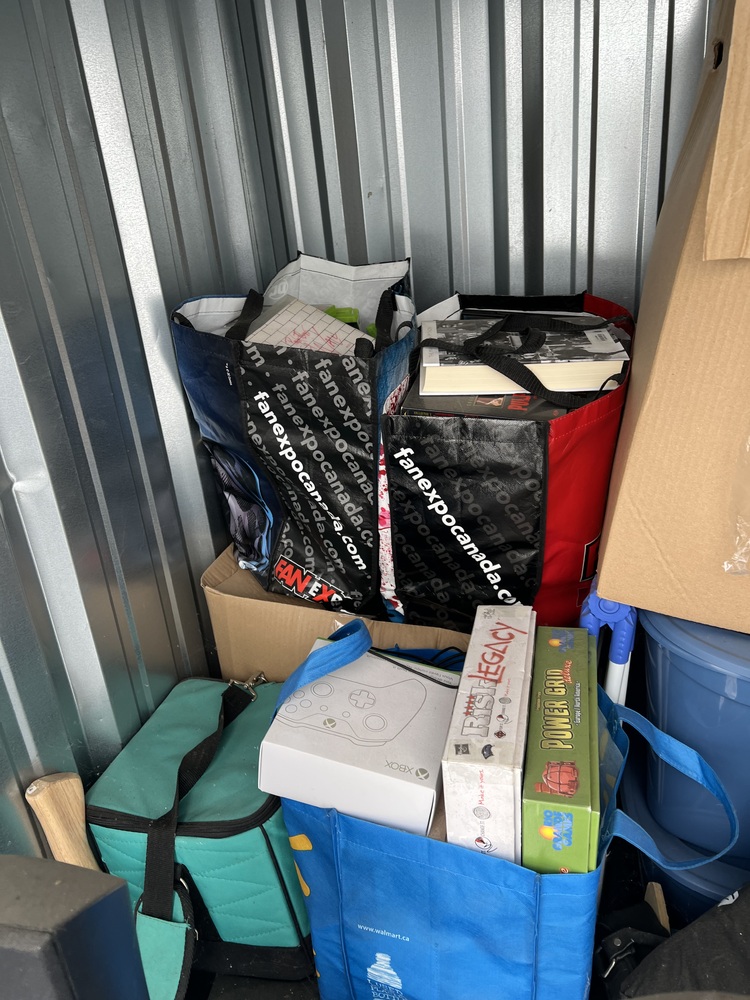 3004 - StorageMart St Thomas  auction IB-3675 90