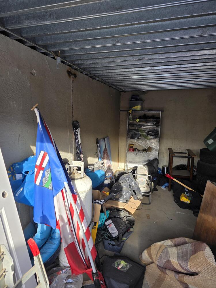 3310 - StorageMart Yellowhead Hwy & Winterburn  auction IB-7408 10