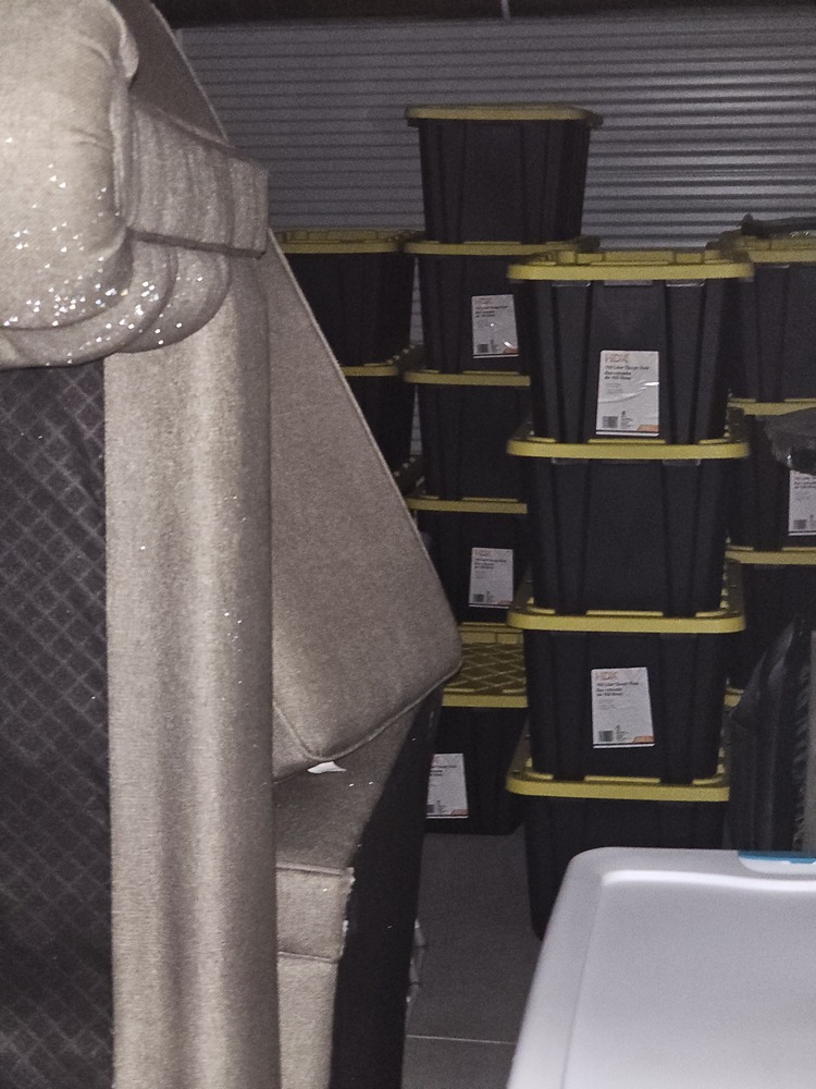 3015 - StorageMart Wicksteed Ave Toronto  auction IB-6252 30