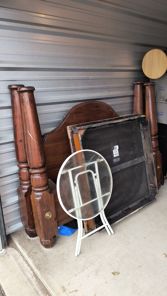 3303 -StorageMart  2nd Ave South  auction IB-7981 30