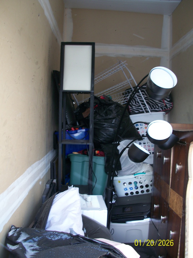 3203 - StorageMart Ring Rd & Mc Donald    auction IB-3607 10