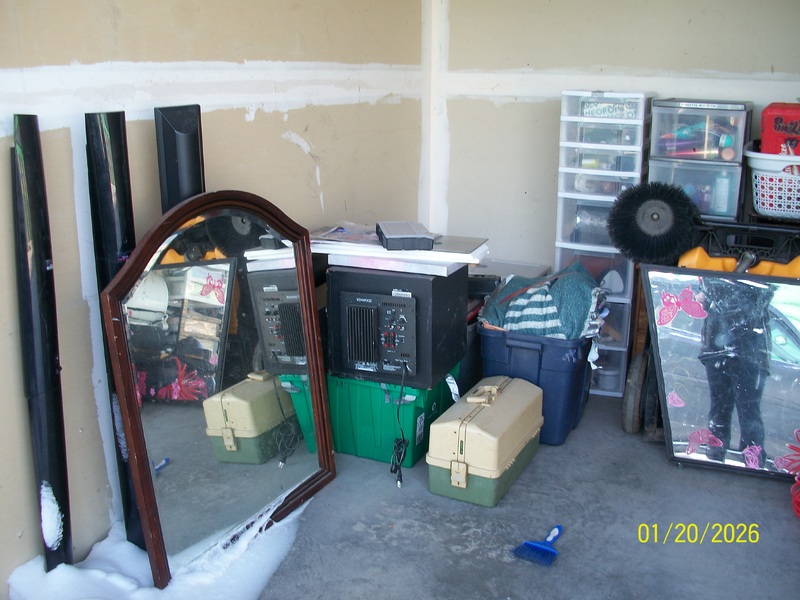 3203 - StorageMart Ring Rd & Mc Donald    auction IB-9675